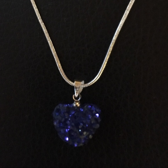 🔴🆕 5/$25 Royal Blue Crystal Pendant Necklace - Picture 4 of 5